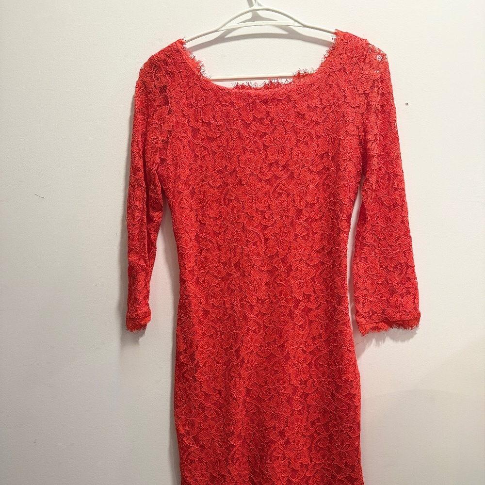 ❤️ Diane von Furstenberg Lace Dress – Size 4 ❤️ - Picture 5 of 6
